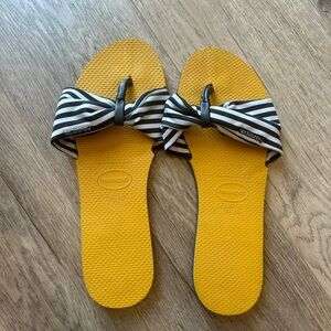 Havaianas flip flops
